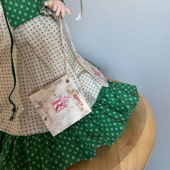 Royal House of Dolls month of the year ( March ) - Picture 7 of 16